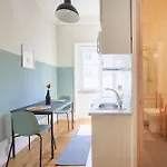 ゲストハウス Amazing Coliving In Marques De Pombal リスボン