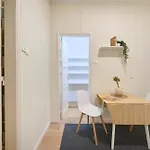 Amazing Coliving In Marques De Pombal ゲストハウス リスボン