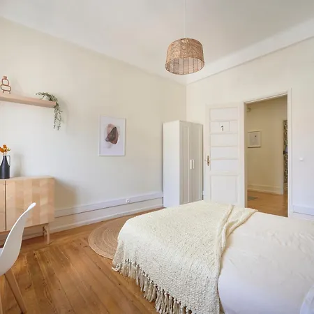 Гостевой дом Amazing Coliving In Marques De Pombal *