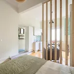 Amazing Coliving In Marques De Pombal Pensionat Lisboa