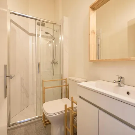 Konukevi Amazing Coliving In Marques De Pombal *