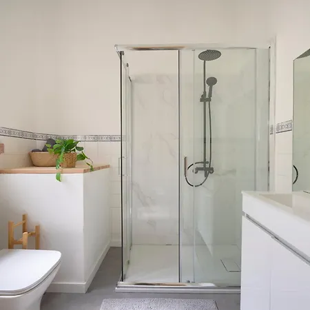 Amazing Coliving In Marques De Pombal Konukevi